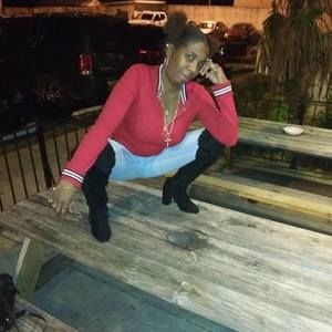 Meet your Posher, Tabitha